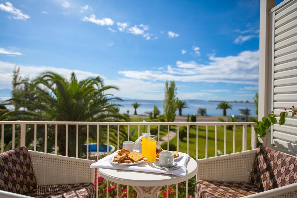 Hotel Theoxenia Anex Mesolóngion Dış mekan fotoğraf